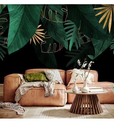 Papier peint - Jungle and composition - motif of green and golden leaves on a black background