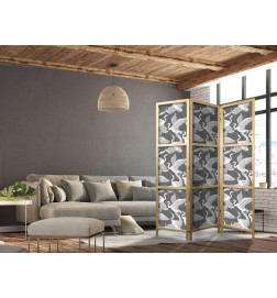 Paravento giapponese - Pastel birds - a delicate pattern of white and grey herons on a light pink background