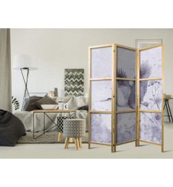 Japanilainen sermi - Majestic flight - a crane in flight in monochrome, cool colours