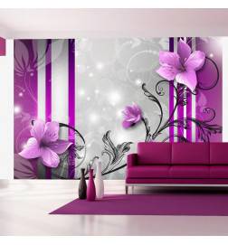 Elegantna stenska poslikava z vijoličnimi lilijami - arredalacasa