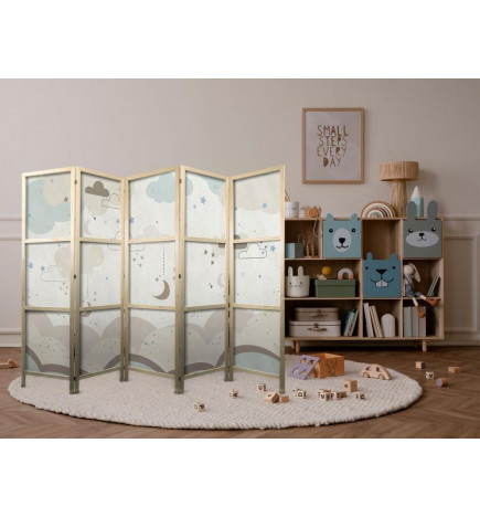 Paravento giapponese - Cloudy Night Sky - Moons in browns and beiges among numerous clouds and stars on a light backgrou