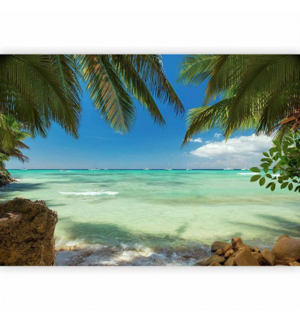 Fototapeet - Relaxing on the beach