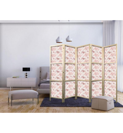 Biombo japonés - Pink Blossoming - Flowers in Warm Colors on a White Background