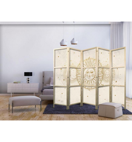 Paravan japonez - Golden Sun and Moon - Artistic Illustration in Retro Style