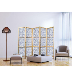 Paravento giapponese - Illustration in Vintage Style - Blue Flowers on a White Background