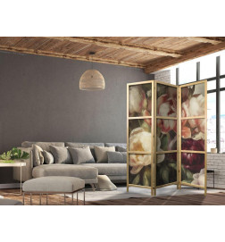 Paravento giapponese - Blooming Peonies - Charismatic Flowers Bathed in Sunlight