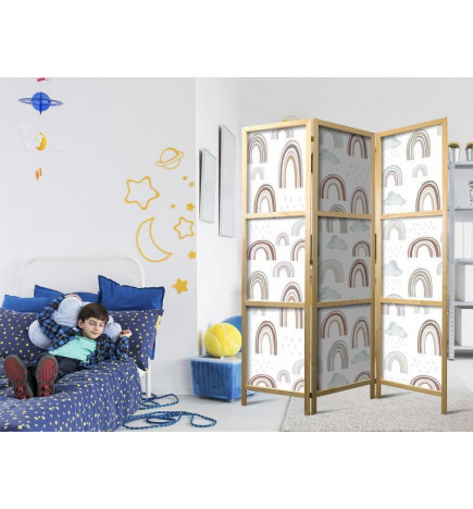 Paravento giapponese - Rainbows and Clouds - Various-sized rainbows in muted colors among rain clouds in a pale blue sha