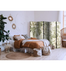 Španska stena - Retro Vintage Flowers in Delicate Cream and Green Colors