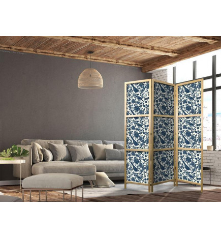 Paravan japonez - Rose Vines - Monochromatic Blue Birds Resting Among Roses