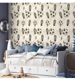 Tapete - Traces and Balls - Black-and-white soccer motifs on a beige background