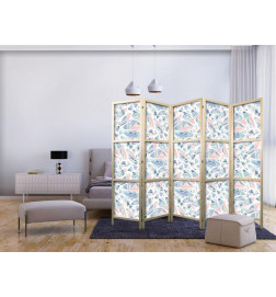 Japoniška kambario pertvara - Fish in Minimalist Style - Fishes in Aztec Style in Pastel Color Tones on a White Backgrou