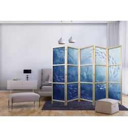 Paravan japonez - Schools of Fish - Luminous Clusters of Fish in Blue Among Ocean Depths