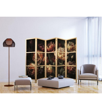 Paravan japonez - Magnificent Tulips - Bouquet of Flowers in Red and White on a Black Background