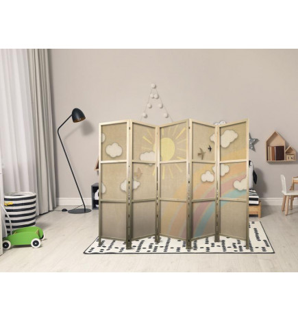 Japonska pregrada - Holiday Sky - A rainbow on a sunny day and flying birds