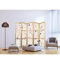 Japoniška kambario pertvara - Dots - Spots and Splashes Multicolored - Cheerful Pattern on a Light Pink Background
