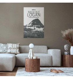 Poster - The majestic Mount Logan mountain peak, crown of mountains, mountain landscape