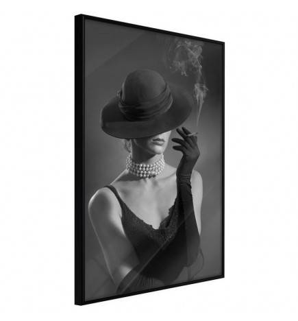 Plakatas su rūkančia snobe moterimi – Arredalacasa