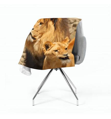 2 fleece blankets - with a lion and a lioness