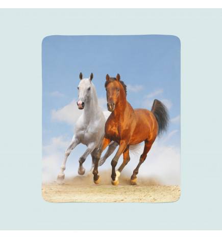 2 fleece blankets - with two horses