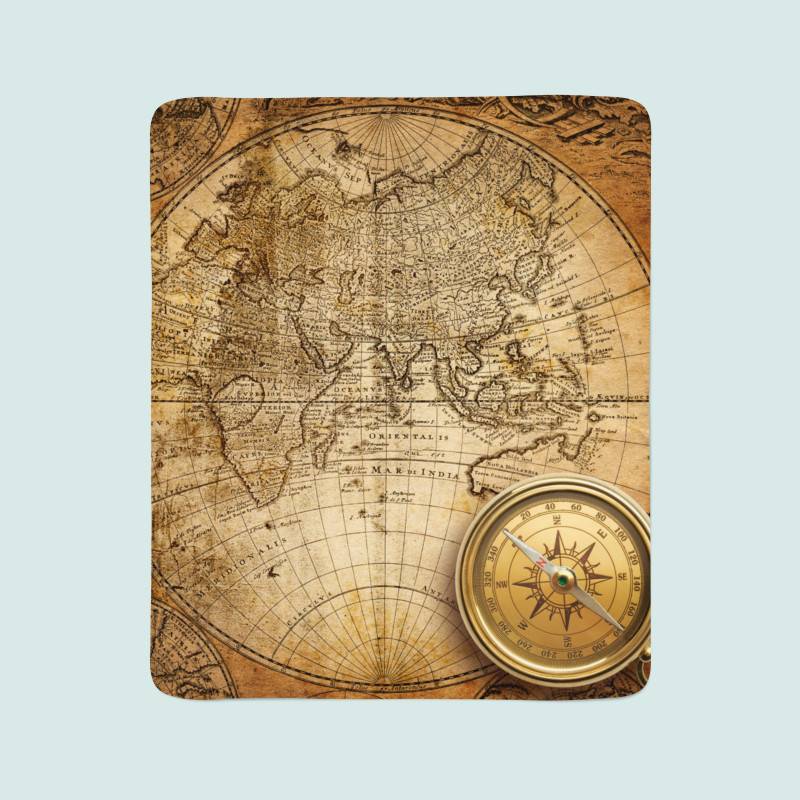 74,00 € 2 Fleecedecken - mit Kompass und Globus