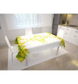 Namizni prti - z rumenimi rožami z belim ozadjem