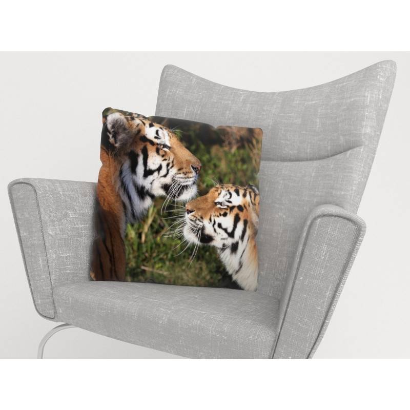 15,00 € Cushion covers - with 2 tigers - HOME FURNISH