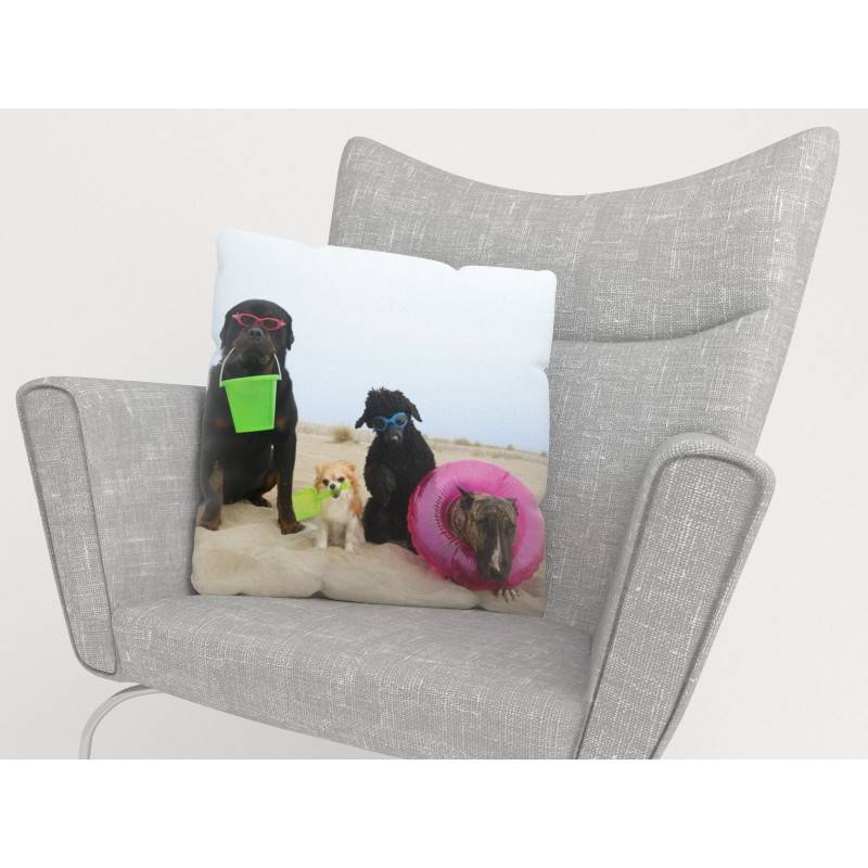 15,00 € Kussenslopen - met 2 honden op het strand - WONING INRICHTEN 15,00 € Kussenslopen - met 2 honden op het strand - WONING INRICHTEN