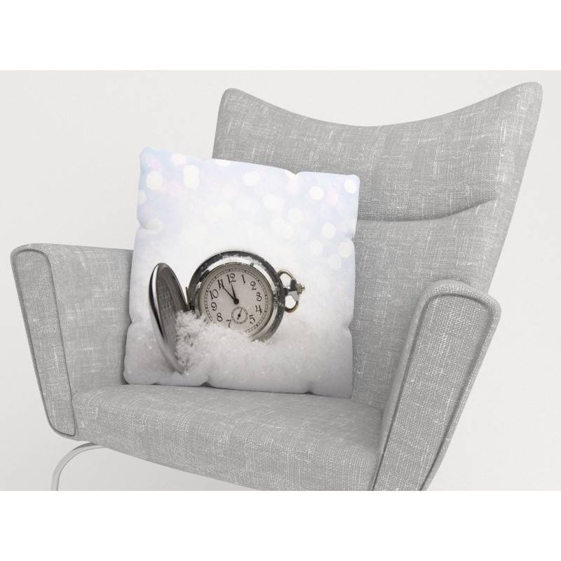 15,00 € Padjakatted - kellaga - SISUSTAGE KODU 15,00 € Padjakatted - kellaga - SISUSTAGE KODU