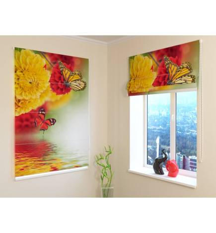 Roman blind - with red butterfly - OSCURANTE