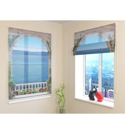 68,00 € Roman blind - with a balcony overlooking the sea