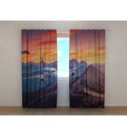 1,00 € Maßgeschneidertes Zelt – mit einem Flugzeug über den Bergen