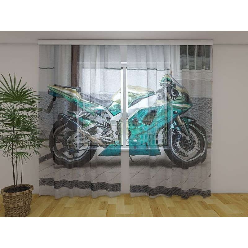 1,00 € Cort personalizat - cu o motocicleta Yamaha
