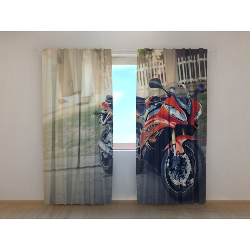 1,00 €Tenda personalizzata - con una motocicletta rossa