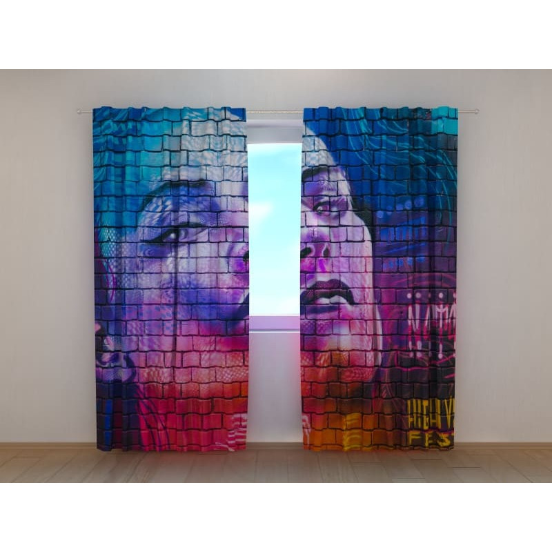 0,00 € Custom tent - with a woman in a shopping crisis