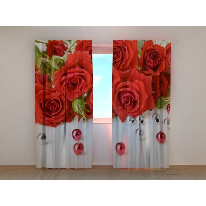 0,00 €Rideau sur mesure - avec roses et perles 0,00 €Rideau sur mesure - avec roses et perles