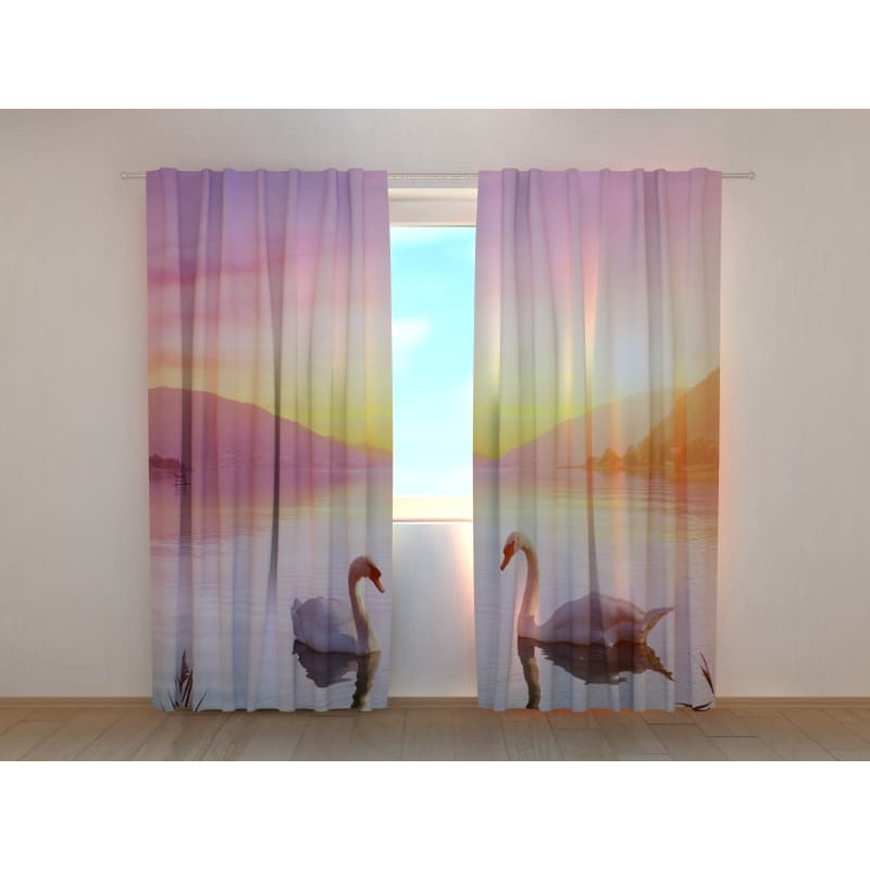 0,00 € Personalized curtain - with two swans in love