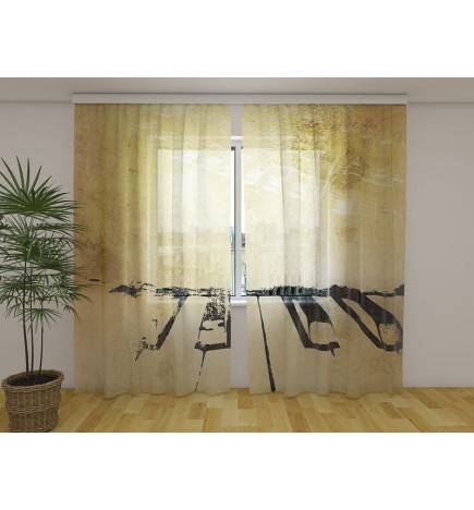 Maßgeschneiderter Vorhang – mit Klaviertasten