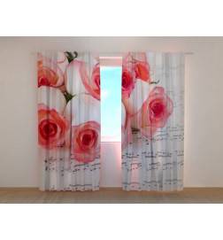 Personalisierter Vorhang – mit Musik und Blumen