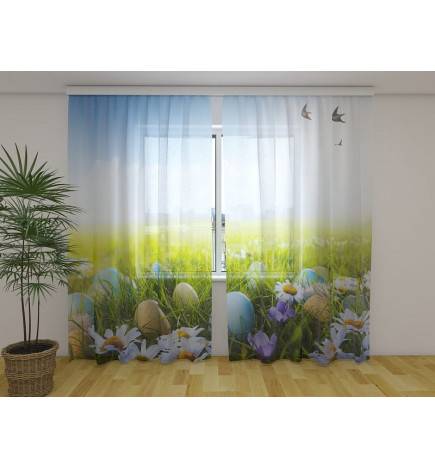 Carpa personalizada - con huevos en el campo