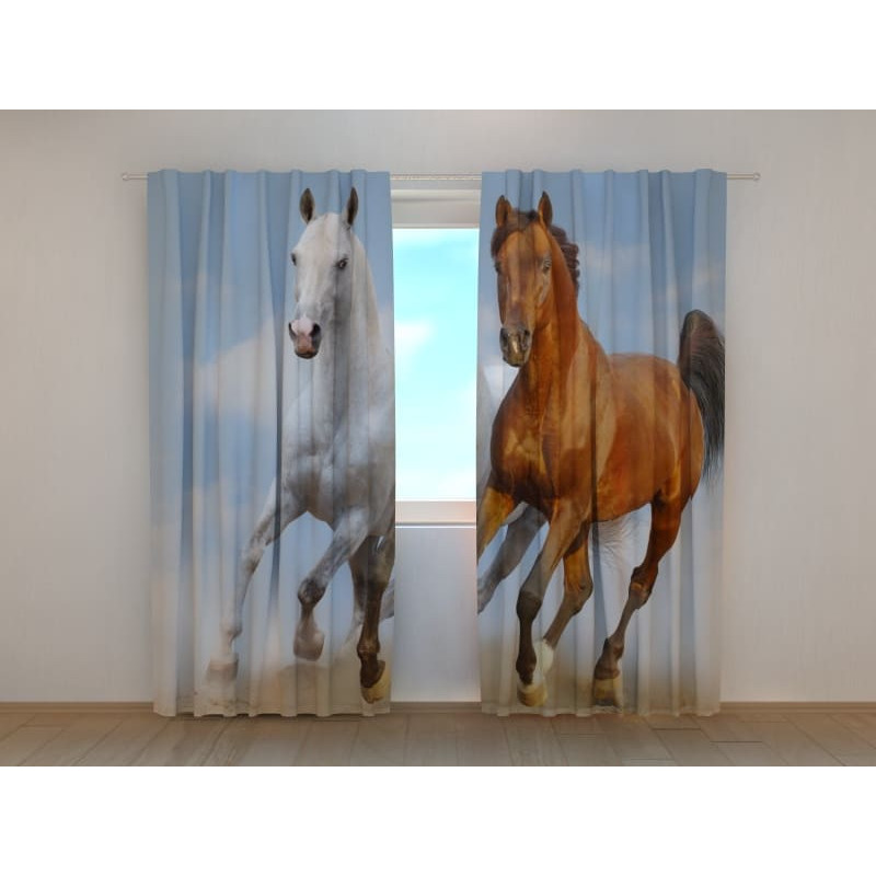 0,00 € Custom tent - with two trotting horses