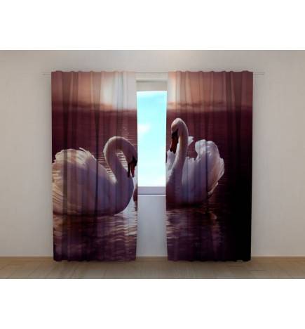 Personalizirana zavesa - z dvema romantičnima labodoma