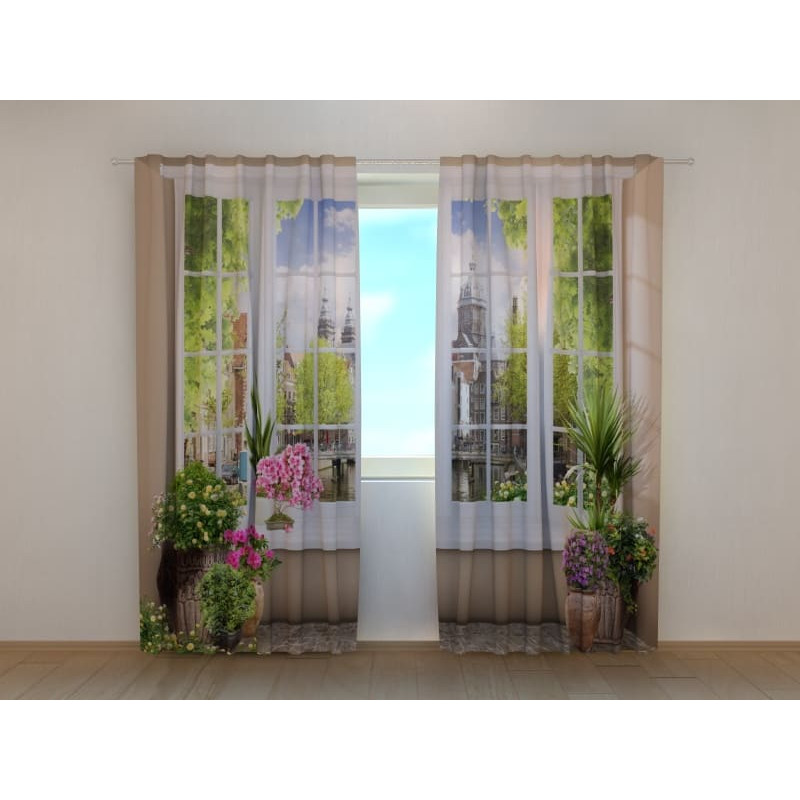 0,00 €Tenda personalizada - com vista para a catedral