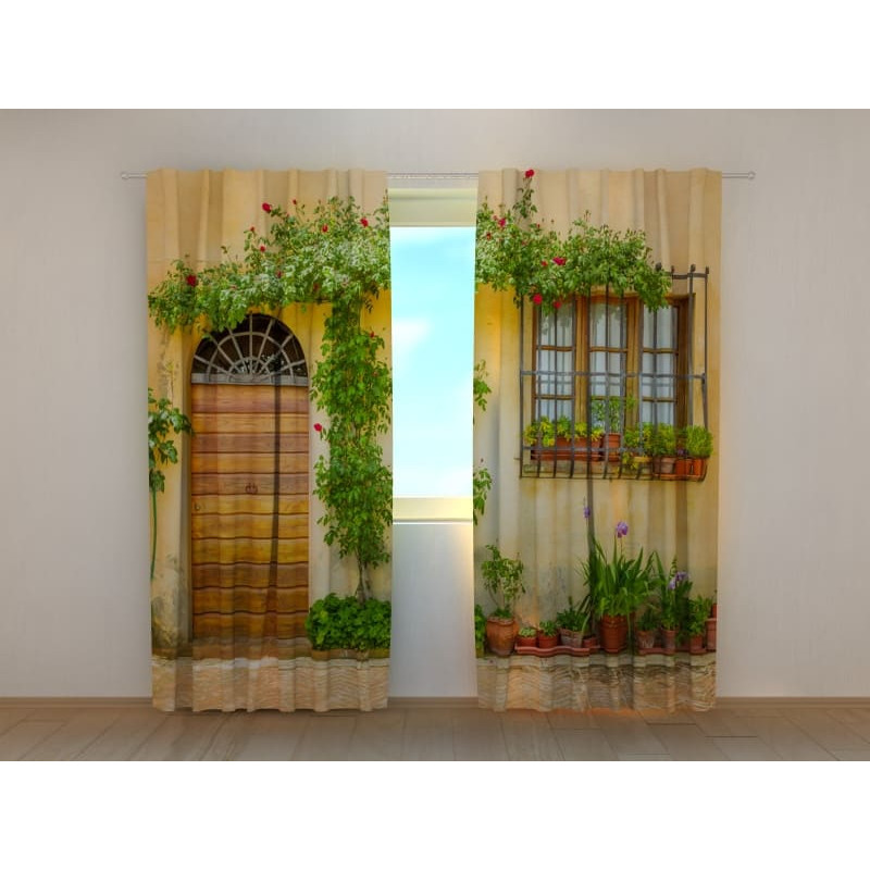 0,00 € Cortină personalizată - cu uşă maro