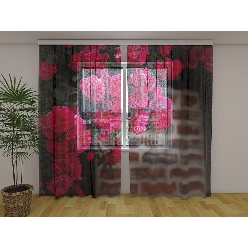 1,00 € Gordijn op maat - met pioenrozen aan de muur
