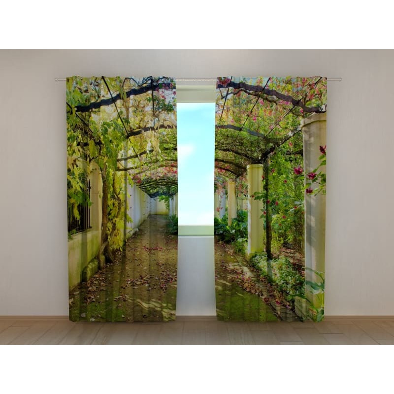 0,00 €Tenda personalizada - com um túnel na floresta