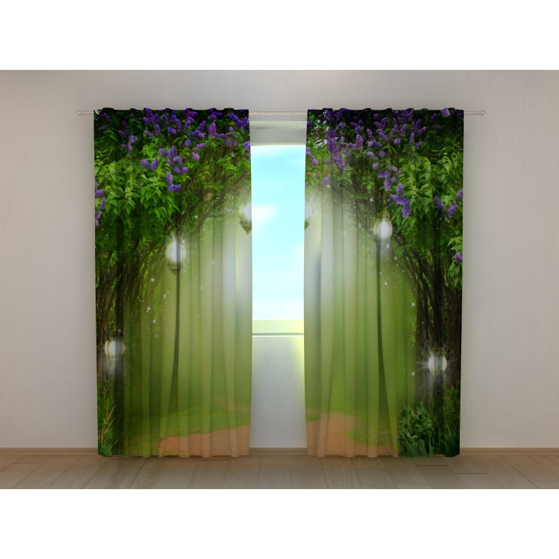 1,00 €Rideau sur mesure - théâtral et botanique 1,00 €Rideau sur mesure - théâtral et botanique