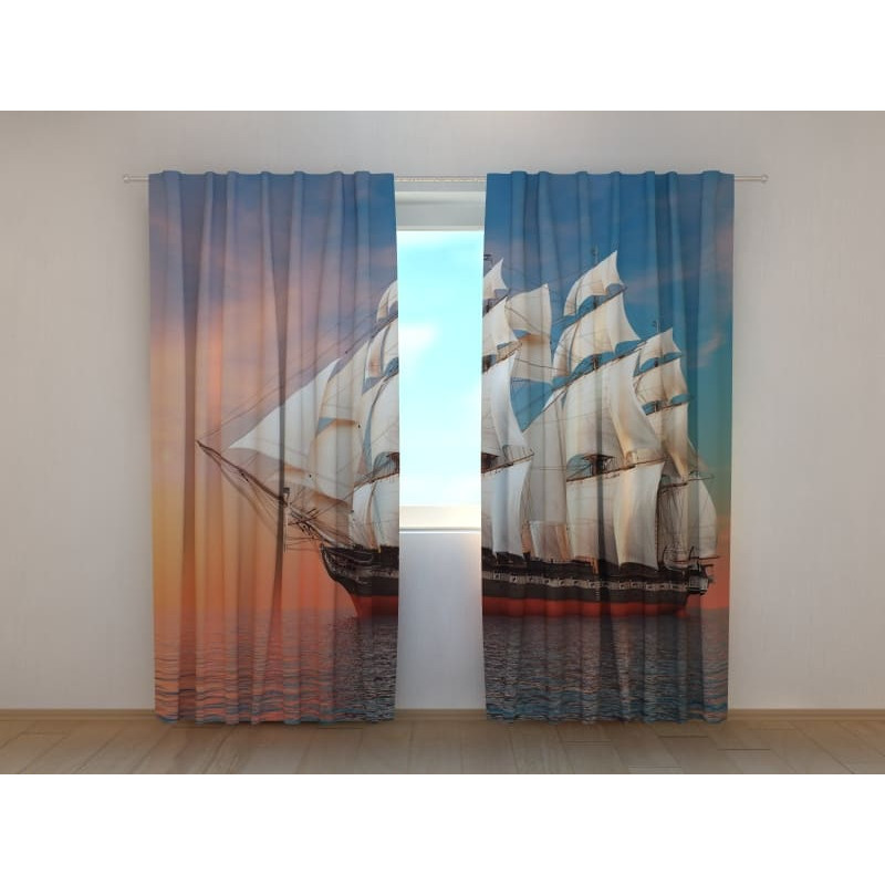 0,00 € Gepersonaliseerd gordijn - zeilschip op zee