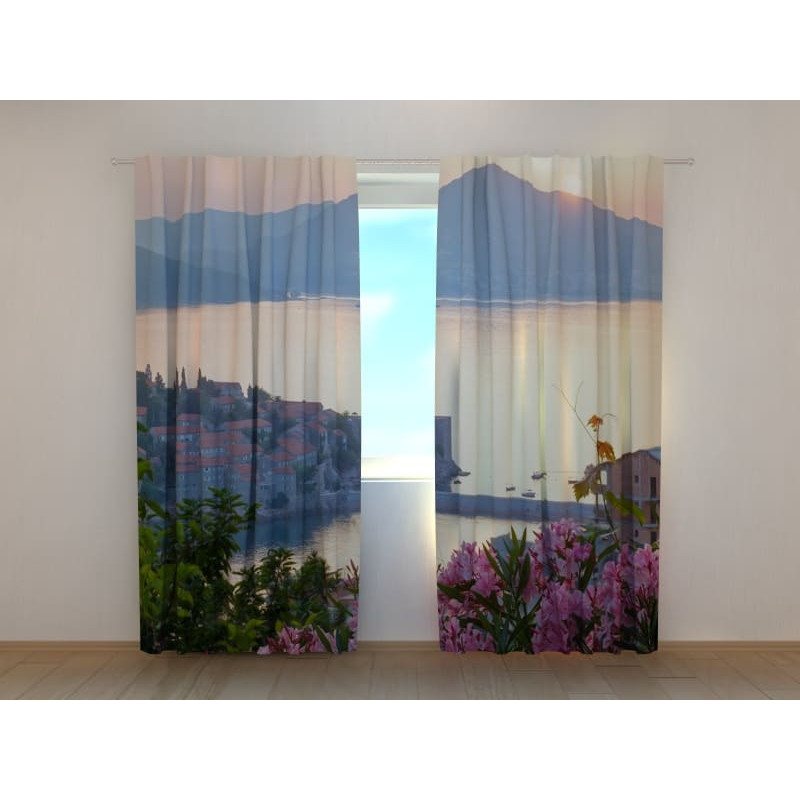0,00 € Custom tent - with the view of the mountain lake