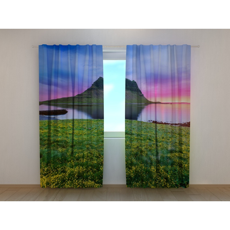 0,00 € Cort personalizat - Northern Lake Sunrise - În Islanda