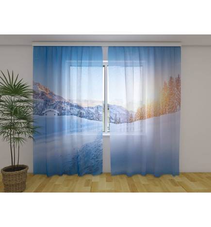 Maßgeschneidertes Zelt – im Schnee in den italienischen Alpen